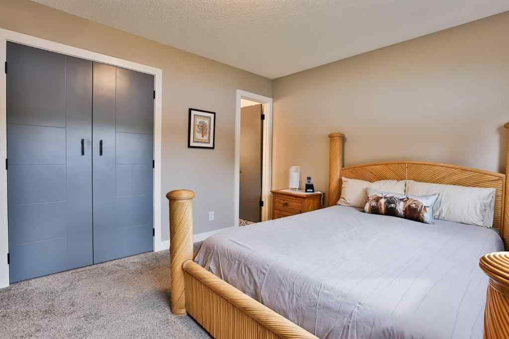 MLS® A2254857 - 2202 36 Street S in Redwood Lethbridge, Residential