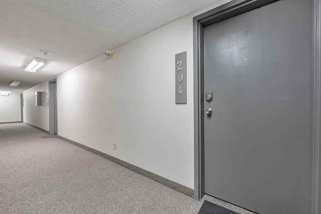 MLS® A2254858 - Unit #204 2611 15A Street SW in Bankview Calgary, Residential