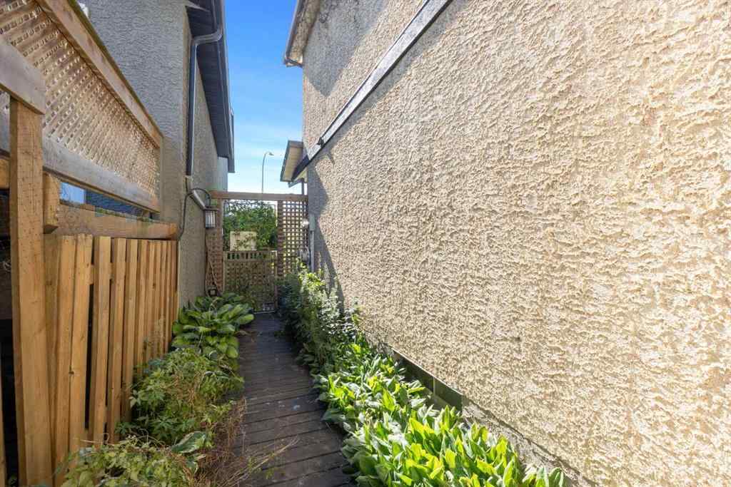 MLS® A2254859 - 103 Garson   in Grayling Terrace Fort McMurray, Residential