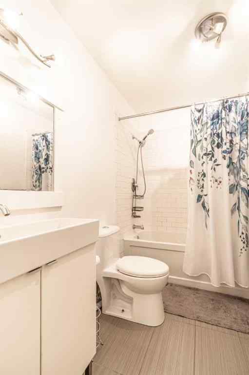 MLS® A2254861 - 4812 Valiant Drive NW in Varsity Calgary, Residential