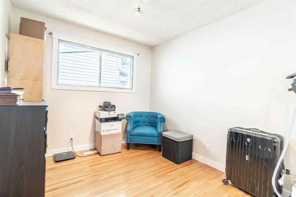 MLS® A2254861 - 4812 Valiant Drive NW in Varsity Calgary, Residential