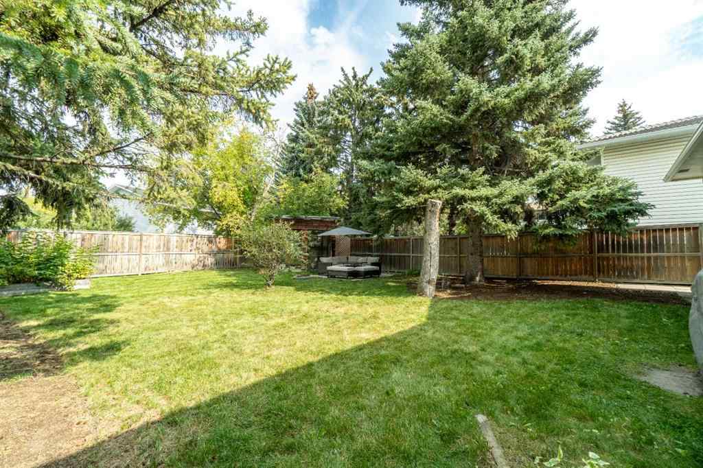 MLS® A2254861 - 4812 Valiant Drive NW in Varsity Calgary, Residential
