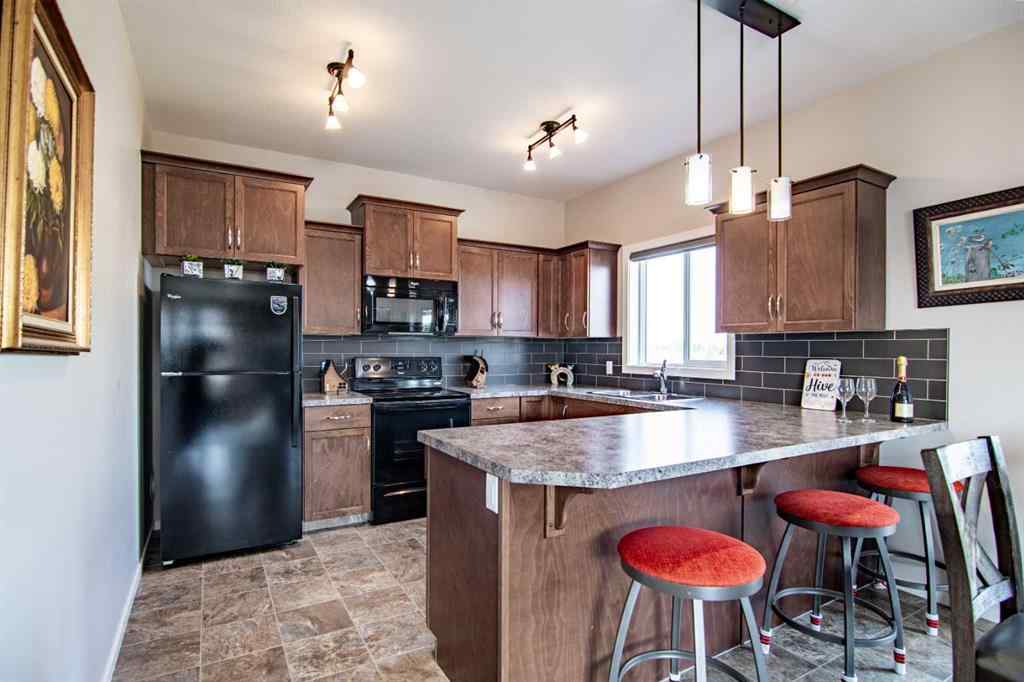 MLS® A2254862 - 129 Mann Drive  in Park Place Penhold, Residential