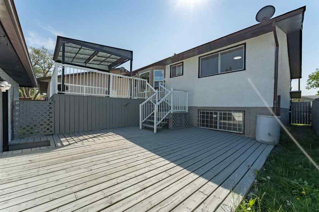 MLS® A2254863 - 344 Templeview Drive NE in Temple Calgary, Residential