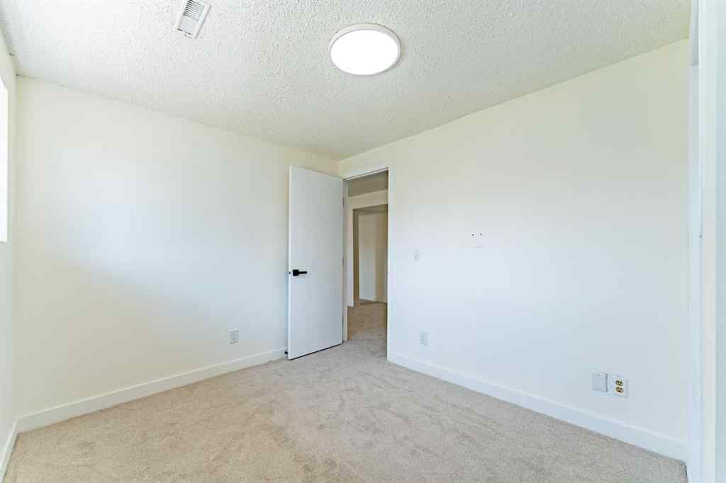 MLS® A2254863 - 344 Templeview Drive NE in Temple Calgary, Residential