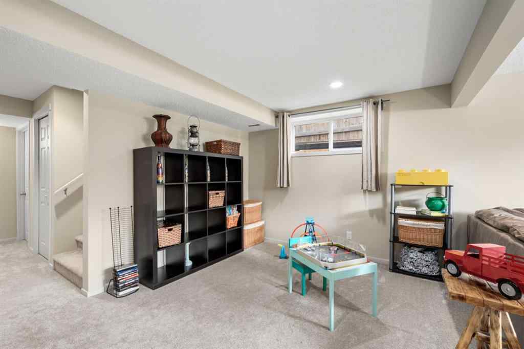 MLS® A2254866 - 2325 Reunion Rise NW in Reunion Airdrie, Residential