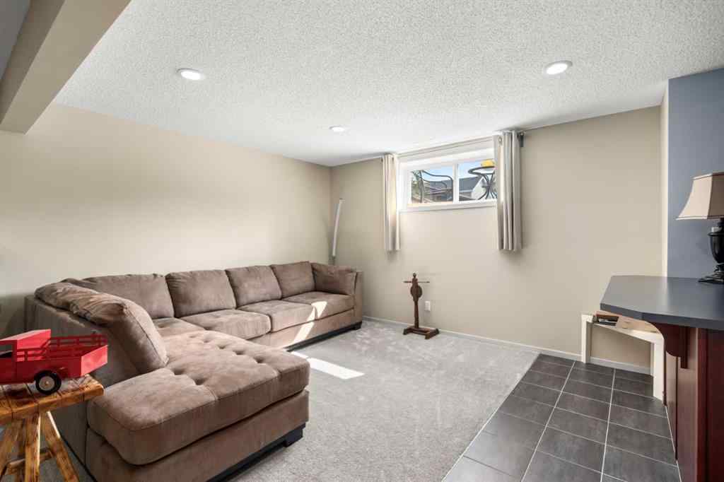 MLS® A2254866 - 2325 Reunion Rise NW in Reunion Airdrie, Residential