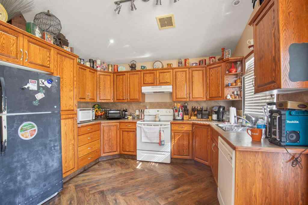 MLS® A2254868 - Unit #A & B 14 Jaspar Crescent  in Johnstone Crossing Red Deer, Residential