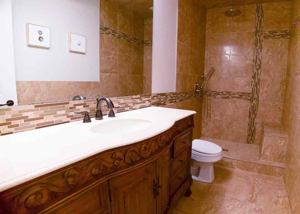 MLS® A2254869 - 147 Webster Drive  in Westlake Red Deer, Residential