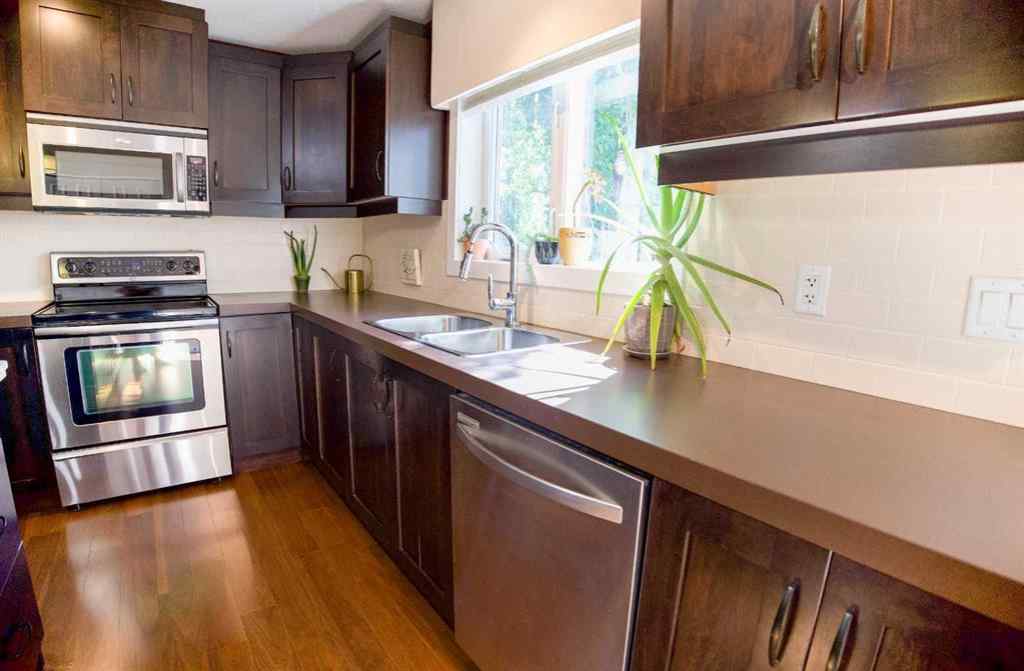 MLS® A2254869 - 147 Webster Drive  in Westlake Red Deer, Residential
