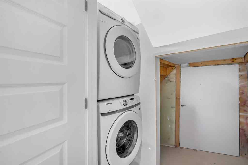 MLS® A2254871 - 126 Kincora Glen Mews NW in Kincora Calgary, Residential