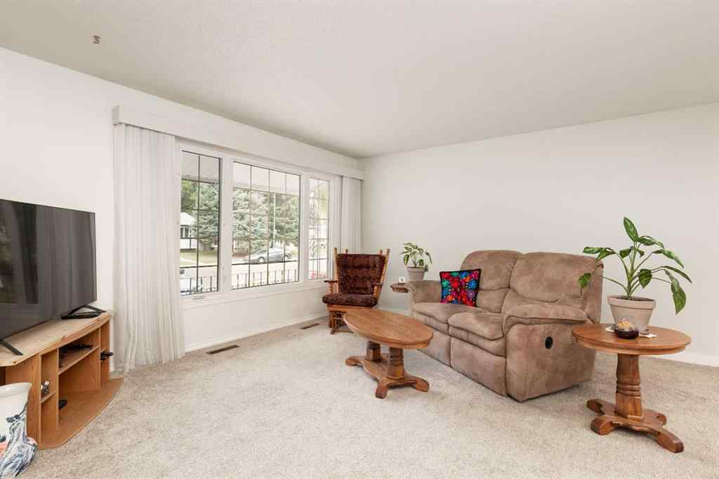 MLS® A2254872 - 2610 13 Avenue N in Park Meadows Lethbridge, Residential