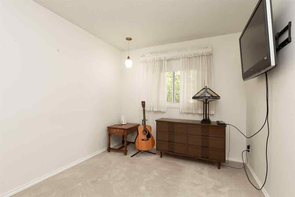 MLS® A2254872 - 2610 13 Avenue N in Park Meadows Lethbridge, Residential