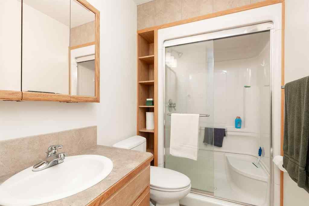 MLS® A2254872 - 2610 13 Avenue N in Park Meadows Lethbridge, Residential