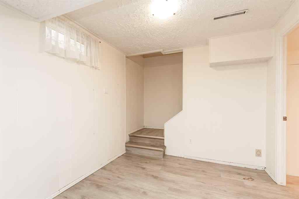 MLS® A2254872 - 2610 13 Avenue N in Park Meadows Lethbridge, Residential