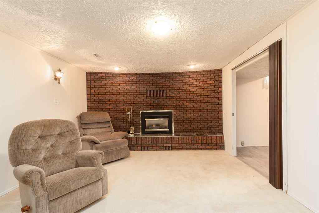 MLS® A2254872 - 2610 13 Avenue N in Park Meadows Lethbridge, Residential