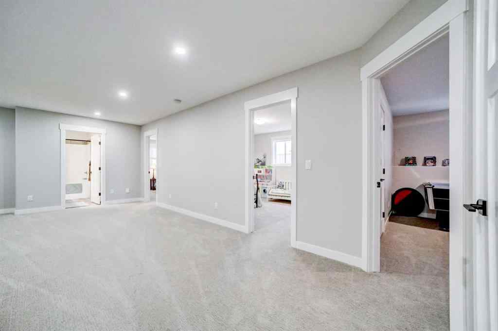 MLS® A2254873 - 709 Sixmile Crescent S in Southgate Lethbridge, Residential