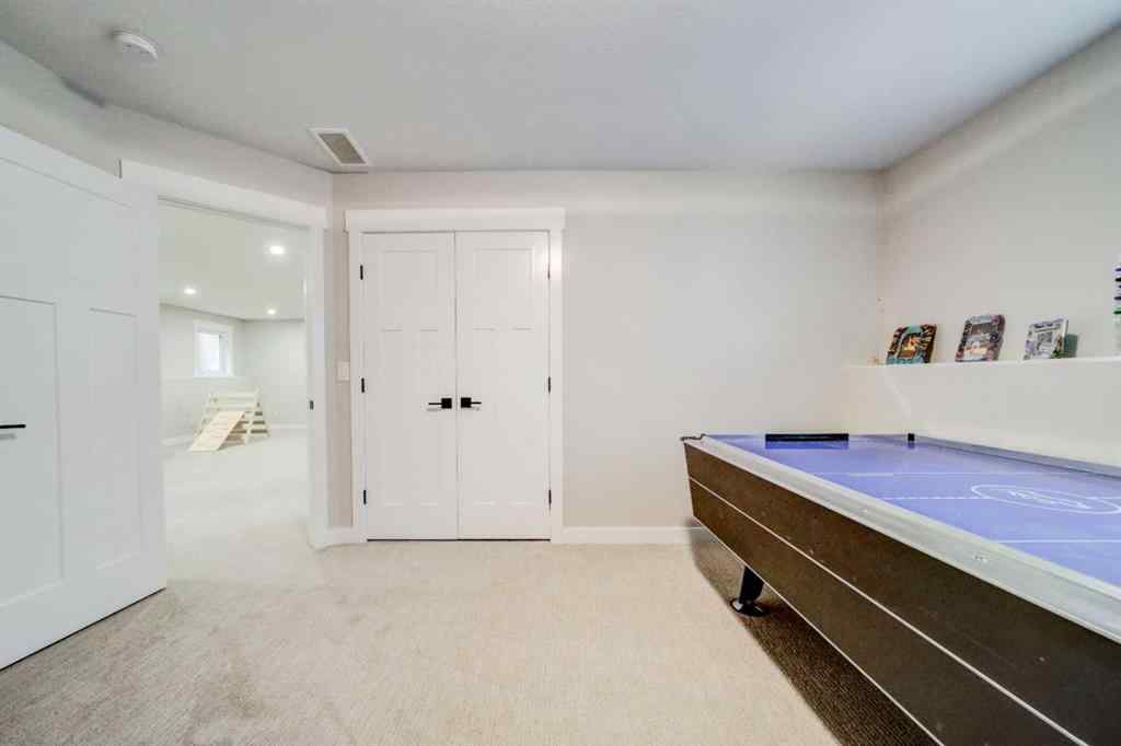 MLS® A2254873 - 709 Sixmile Crescent S in Southgate Lethbridge, Residential