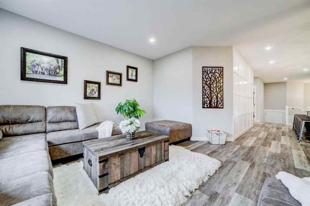 MLS® A2254873 - 709 Sixmile Crescent S in Southgate Lethbridge, Residential