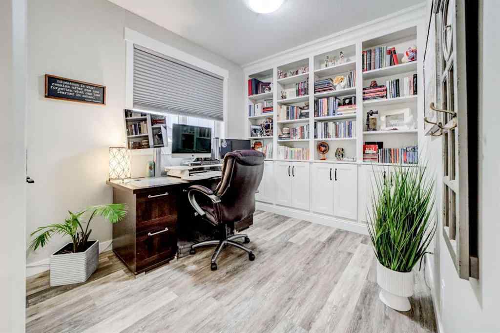 MLS® A2254873 - 709 Sixmile Crescent S in Southgate Lethbridge, Residential