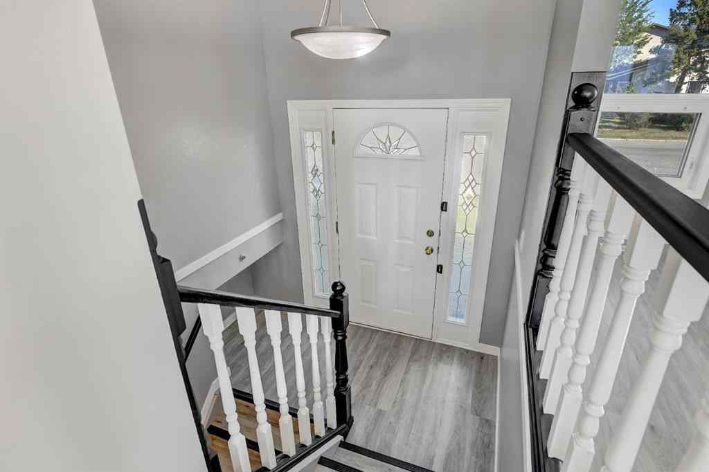MLS® A2254874 - 9751 69 Avenue  in South Patterson Place Grande Prairie, Residential