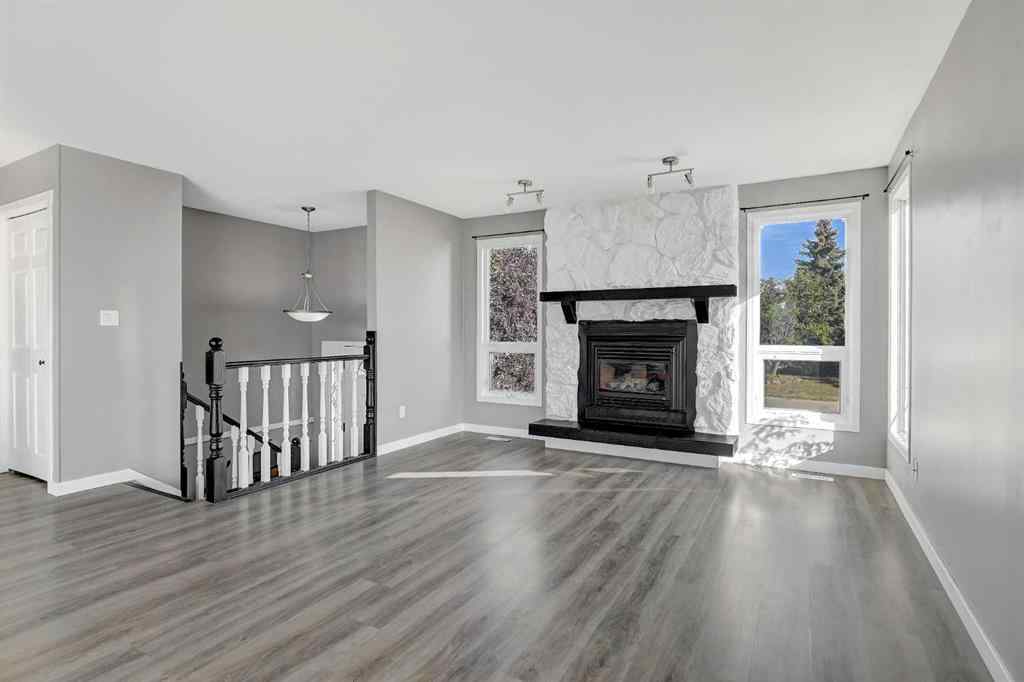 MLS® A2254874 - 9751 69 Avenue  in South Patterson Place Grande Prairie, Residential