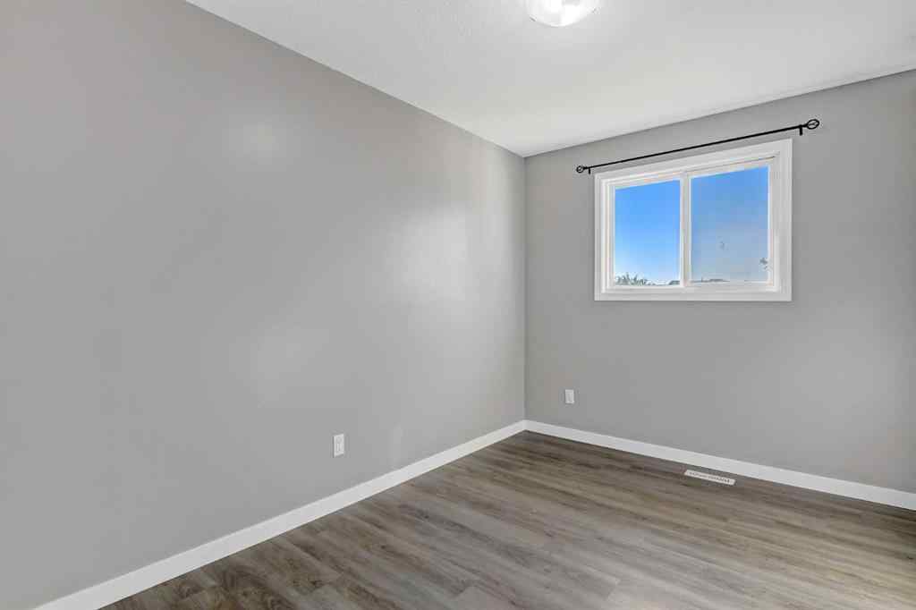 MLS® A2254874 - 9751 69 Avenue  in South Patterson Place Grande Prairie, Residential