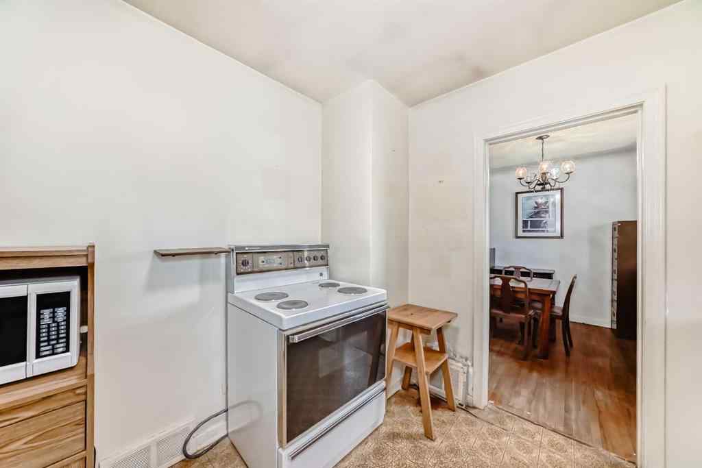 MLS® A2254877 - 2509 21 Street SW in Richmond Calgary, Residential
