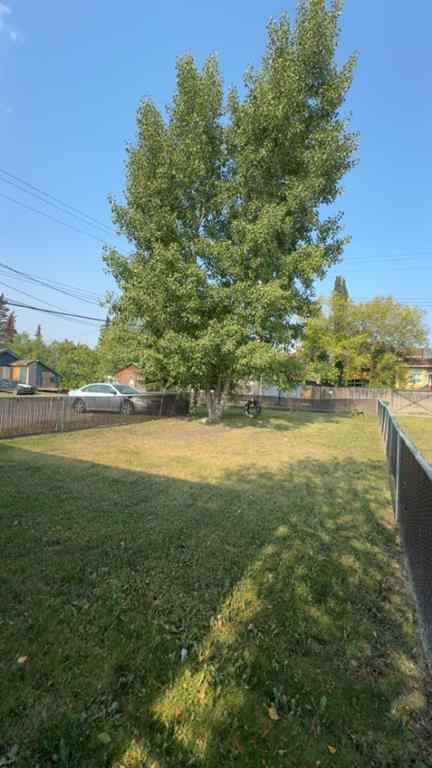 MLS® A2254881 - 10132 102 Avenue  in Avondale Grande Prairie, Residential