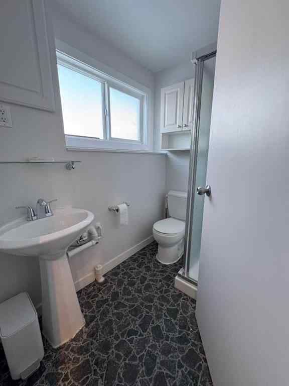 MLS® A2254881 - 10132 102 Avenue  in Avondale Grande Prairie, Residential