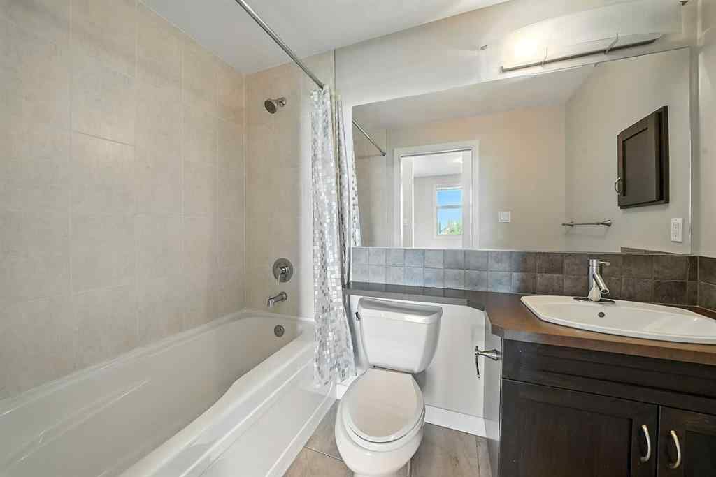 MLS® A2254883 - Unit #218 100 Lakeway Boulevard  in Lakeway Landing Sylvan Lake, Residential