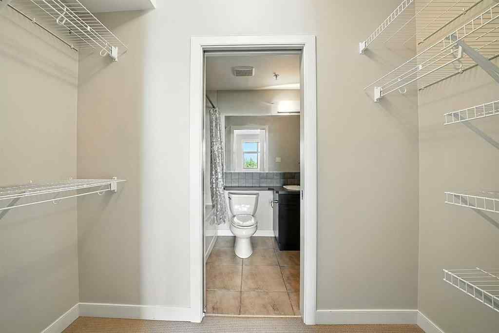 MLS® A2254883 - Unit #218 100 Lakeway Boulevard  in Lakeway Landing Sylvan Lake, Residential