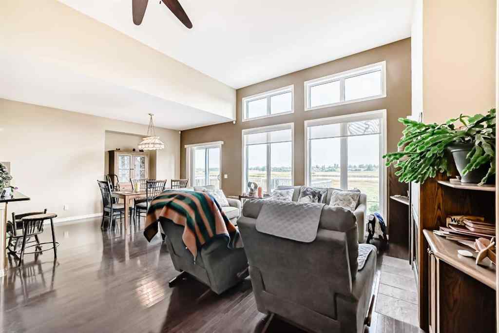 MLS® A2254885 - 112 Lakeside Views  in Downtown_Strathmore Strathmore, Residential