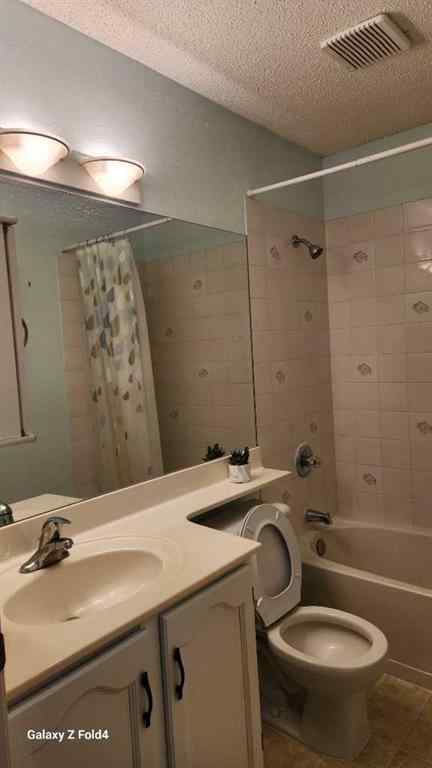 MLS® A2254887 - Unit #304 39 Hidden Creek Place  in Hidden Valley Calgary, Residential