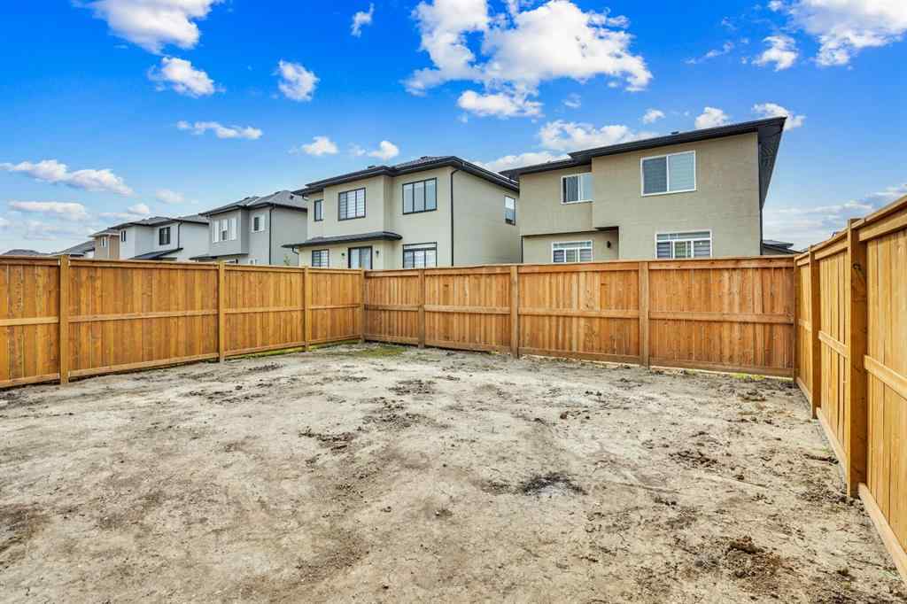 MLS® A2254888 - 114 Sandpiper Bend   in Kinniburgh South Chestermere, Residential