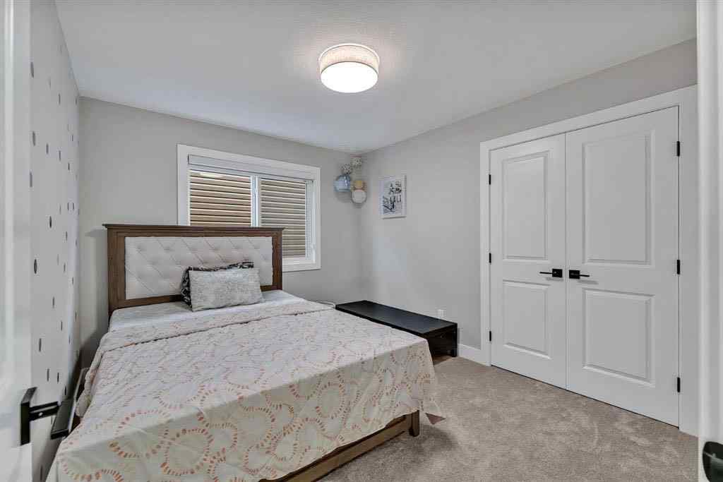 MLS® A2254888 - 114 Sandpiper Bend   in Kinniburgh South Chestermere, Residential