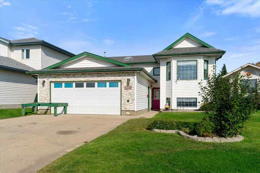 MLS® A2254889 - 9372 71 Avenue  in South Patterson Place Grande Prairie, Residential