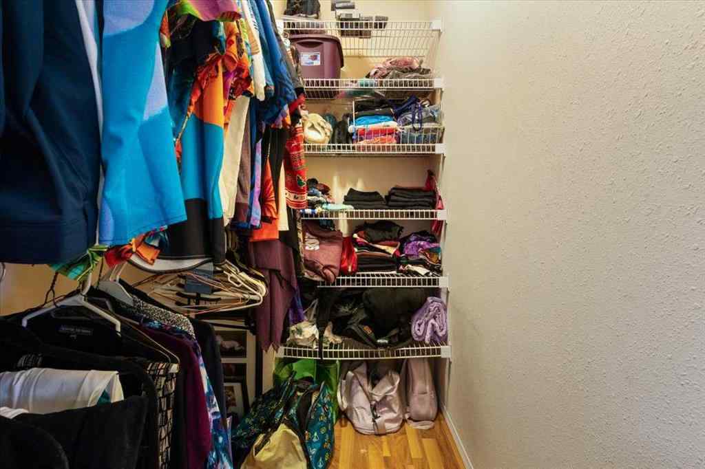 MLS® A2254889 - 9372 71 Avenue  in South Patterson Place Grande Prairie, Residential