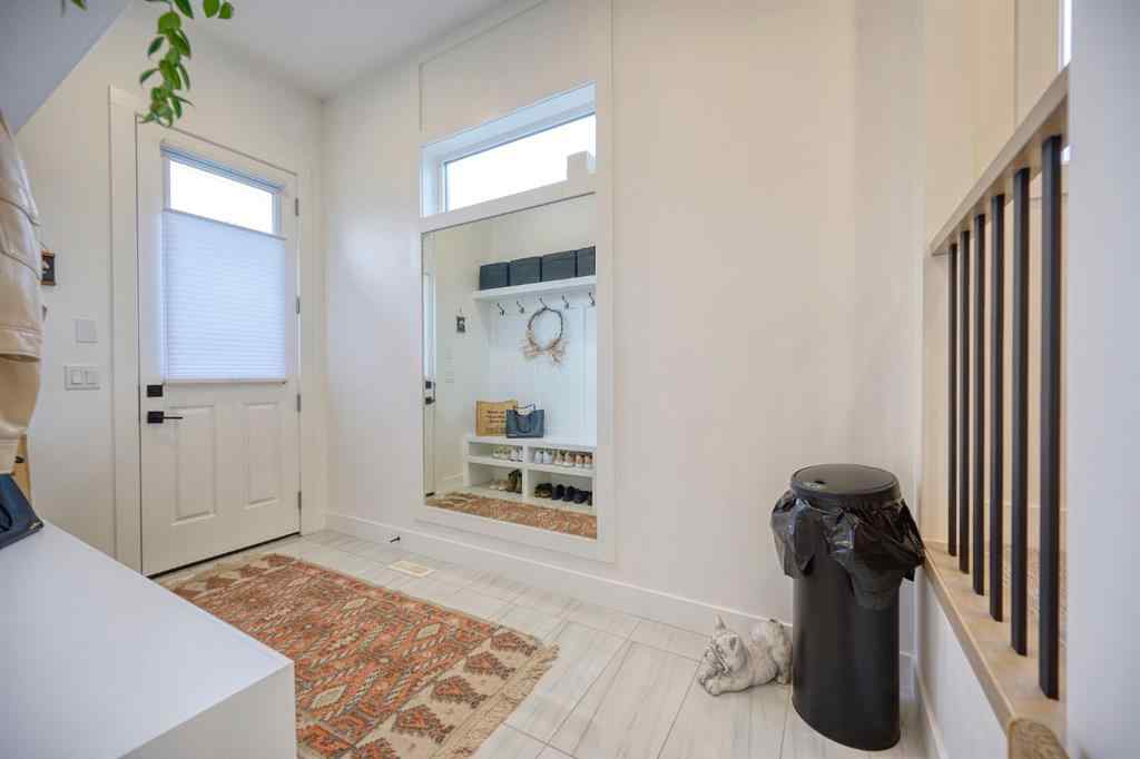 MLS® A2254893 - 2207 7 Street NE in Winston Heights/Mountview Calgary, Residential