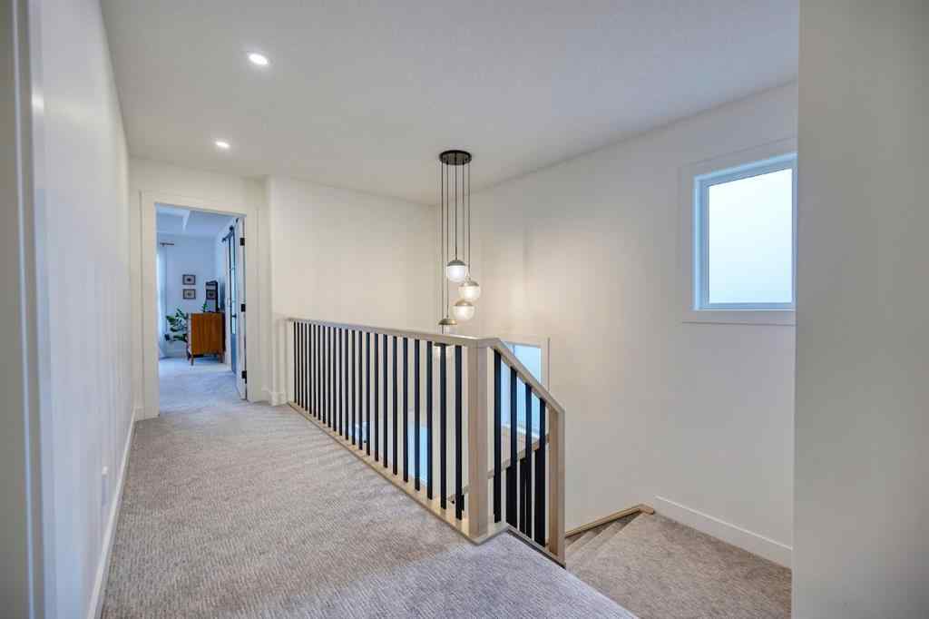 MLS® A2254893 - 2207 7 Street NE in Winston Heights/Mountview Calgary, Residential