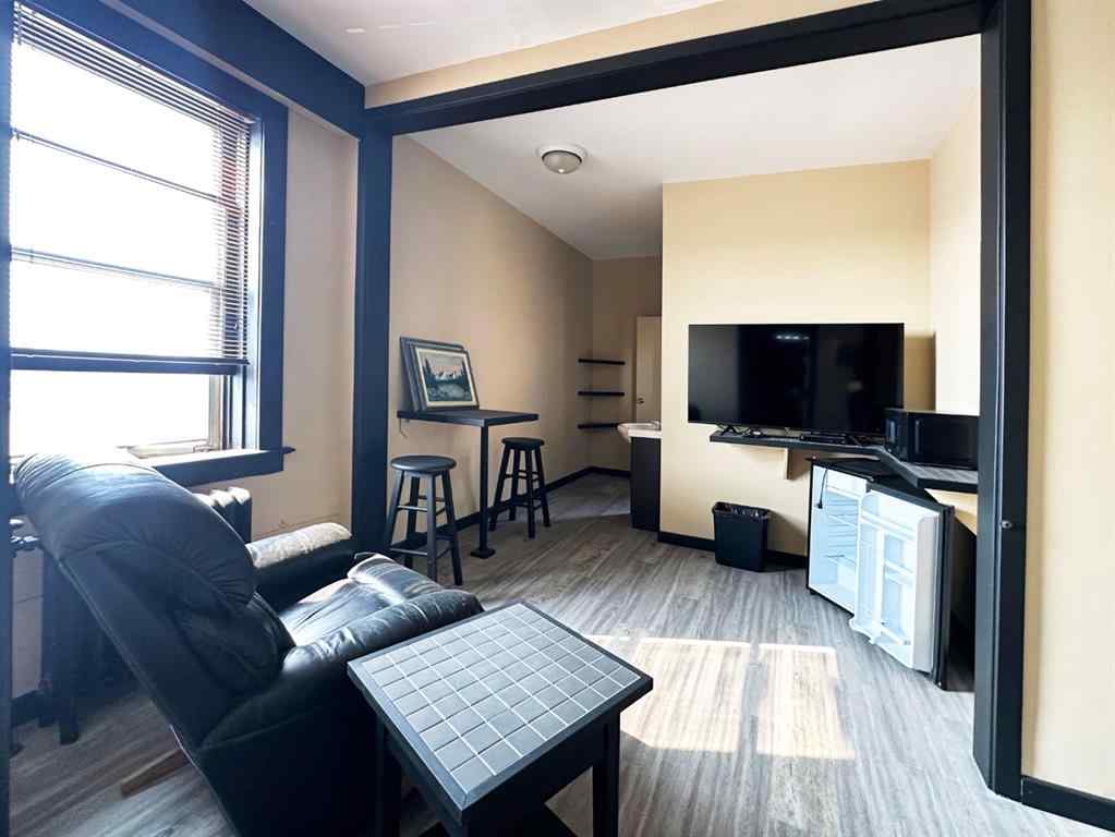 MLS® A2254897 - 5078 50 Street  in Downtown Camrose Camrose, Commercial
