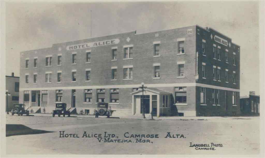 MLS® A2254897 - 5078 50 Street  in Downtown Camrose Camrose, Commercial
