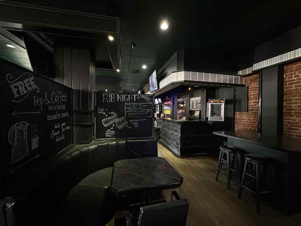 MLS® A2254897 - 5078 50 Street  in Downtown Camrose Camrose, Commercial
