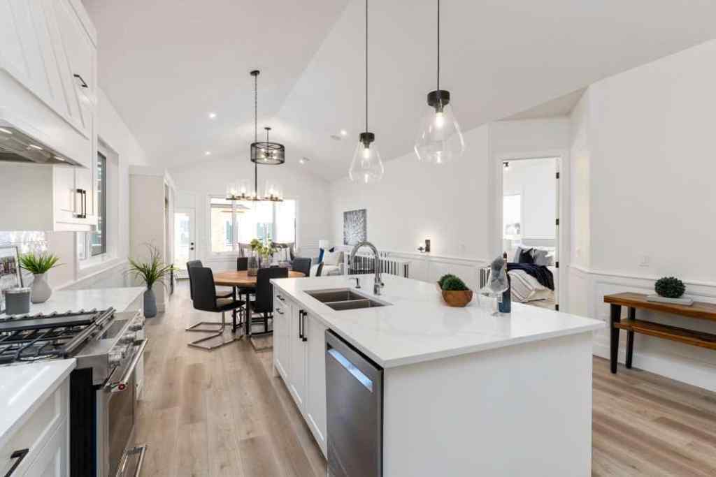 MLS® A2254899 - 716 Mandalay Avenue  in NONE Carstairs, Residential