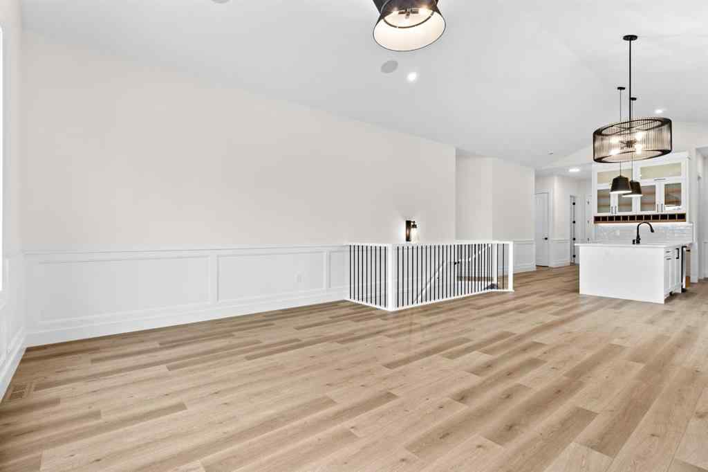 MLS® A2254899 - 716 Mandalay Avenue  in NONE Carstairs, Residential