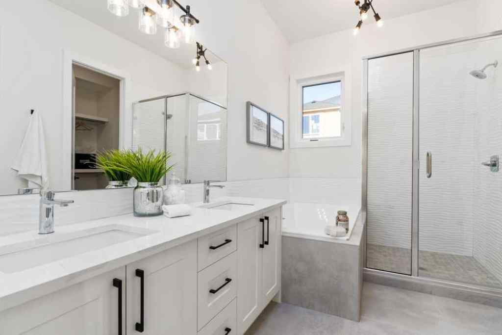 MLS® A2254899 - 716 Mandalay Avenue  in NONE Carstairs, Residential