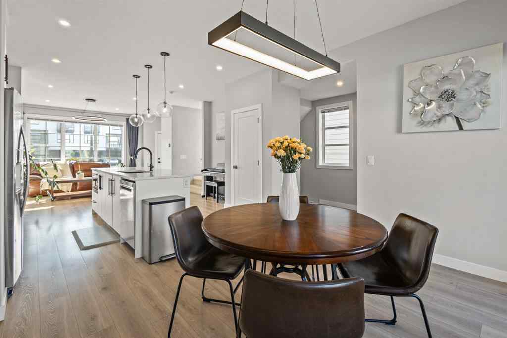 MLS® A2254901 - 2237 77 Street SW in Springbank Hill Calgary, Residential