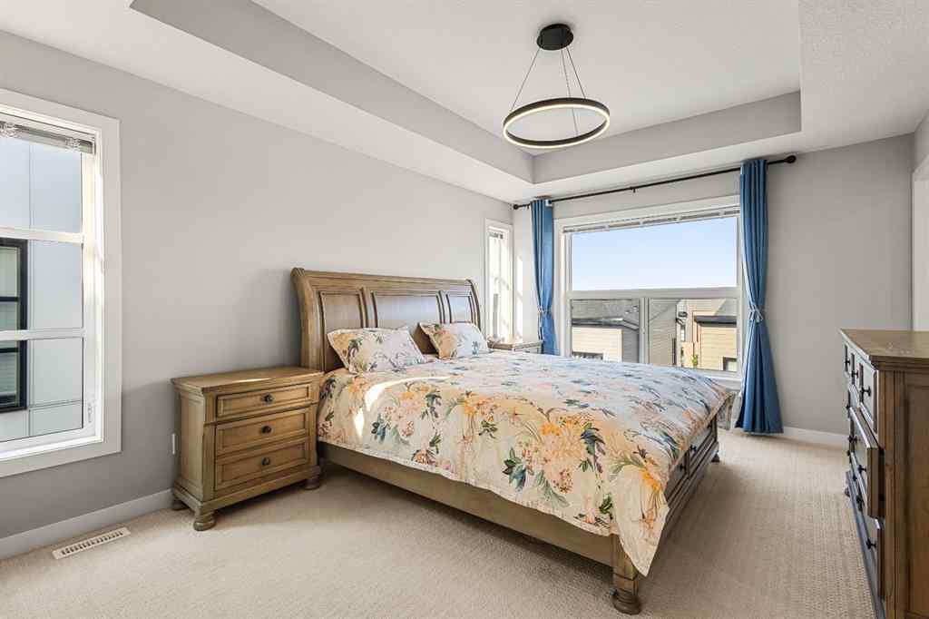 MLS® A2254901 - 2237 77 Street SW in Springbank Hill Calgary, Residential