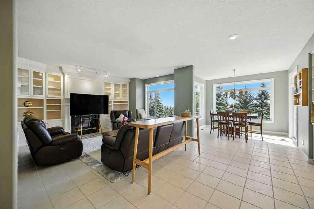 MLS® A2254902 - 10449 Hamptons Boulevard NW in Hamptons Calgary, Residential