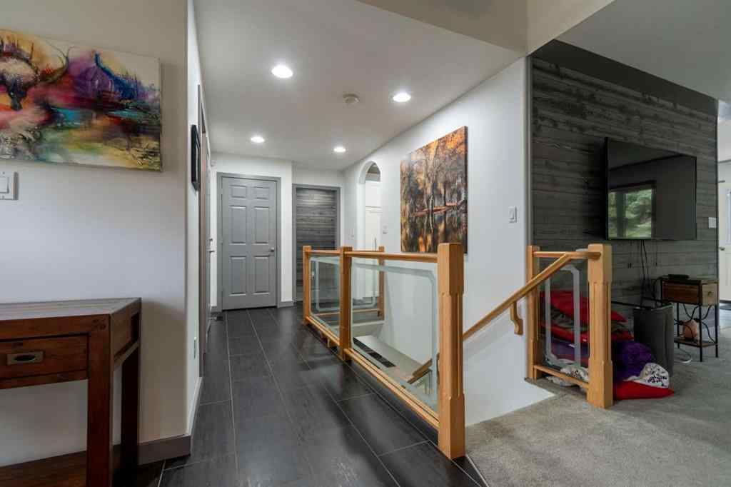 MLS® A2254904 - 9646 Wedgewood Drive S in Wedgewood Wedgewood, Residential